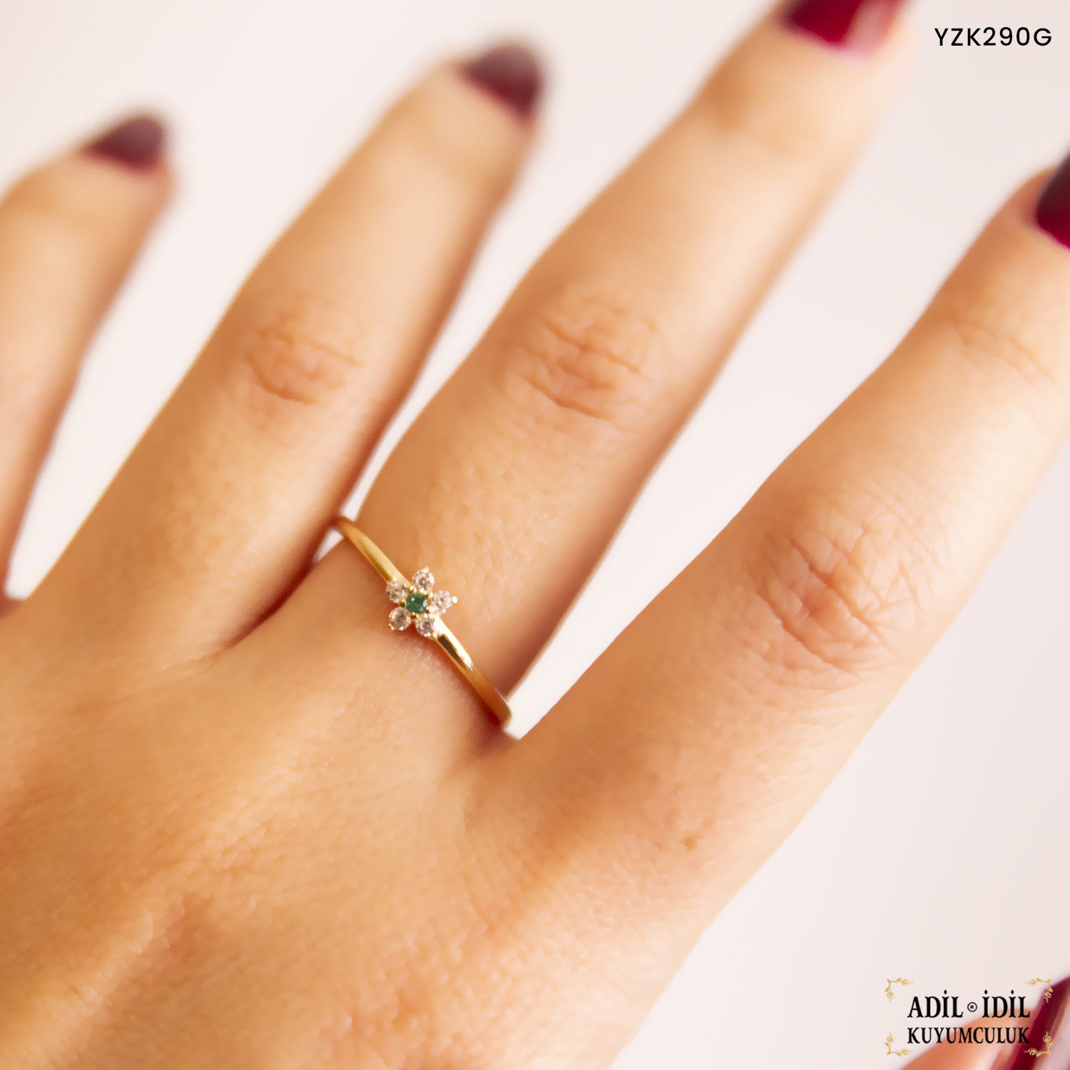 Yeşil Taşlı Çiçek Yüzük