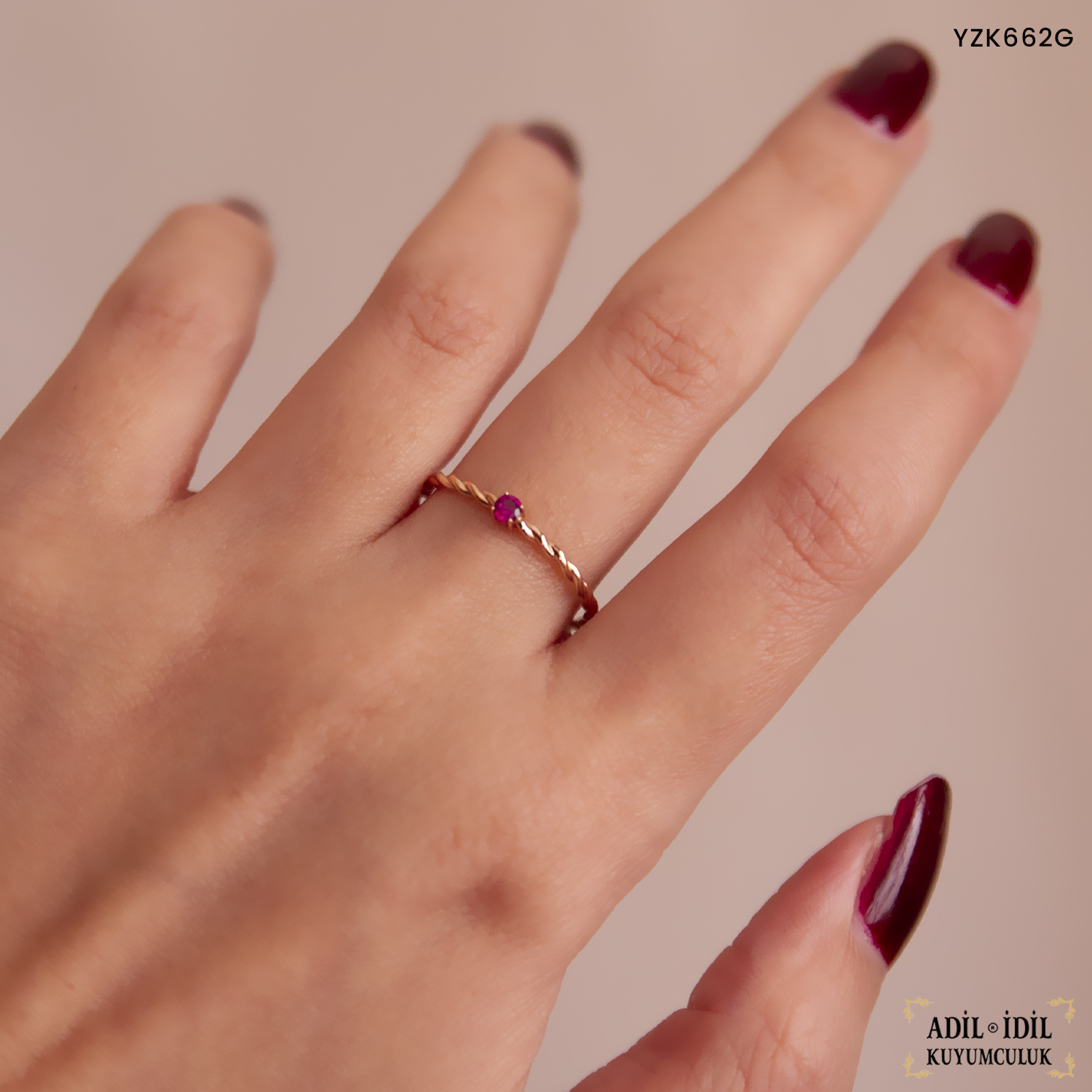Pembe Taşlı Burgu Yüzük