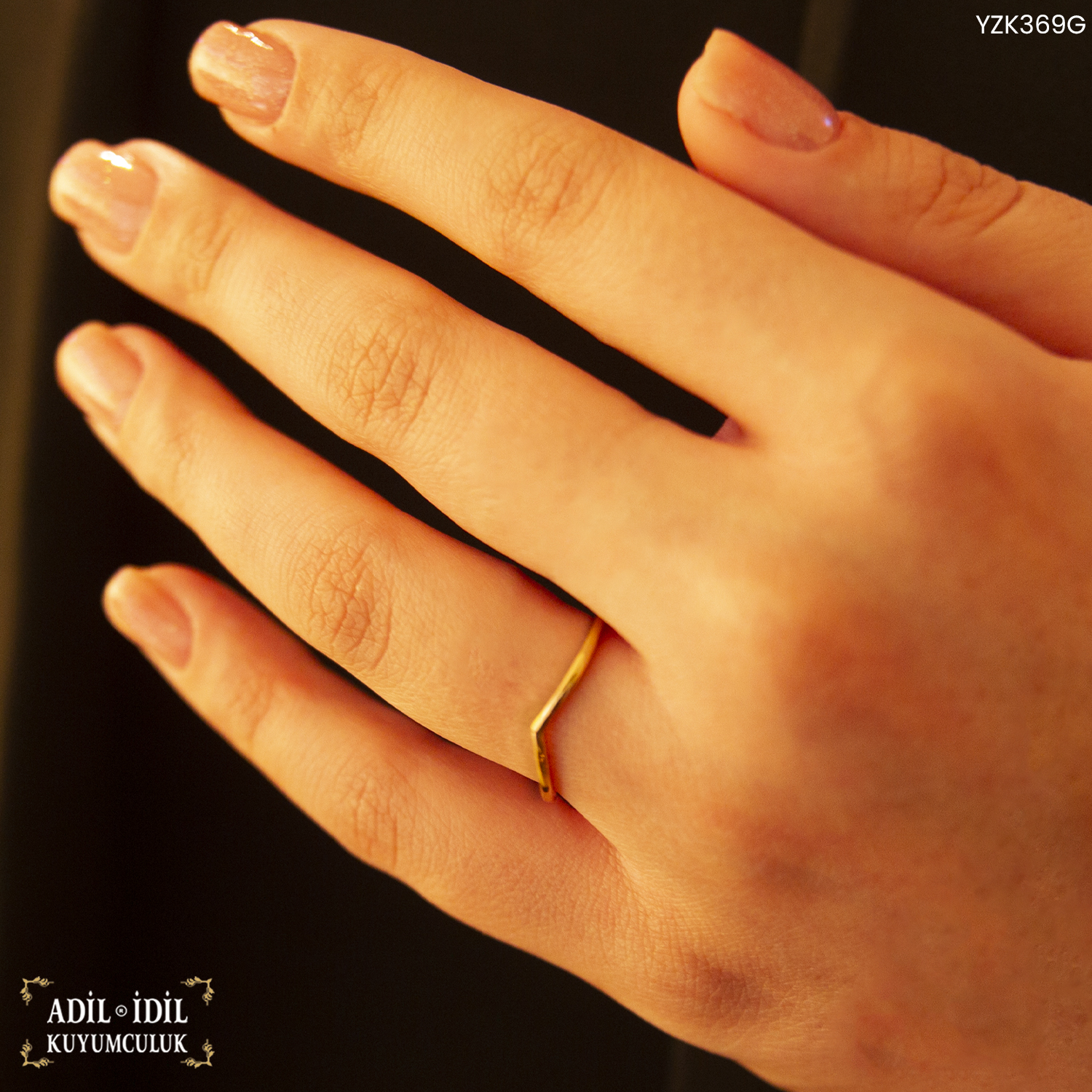 V Model 14 Ayar Altın Yüzük