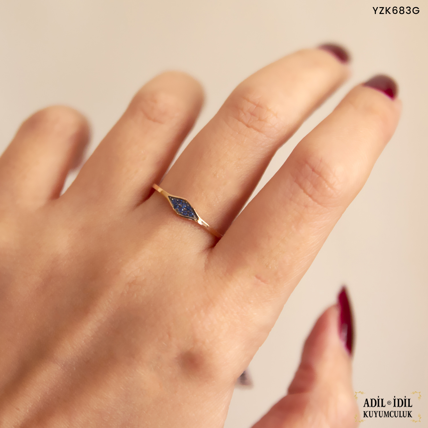 Lacivert Taşlı Tasarım Yüzük