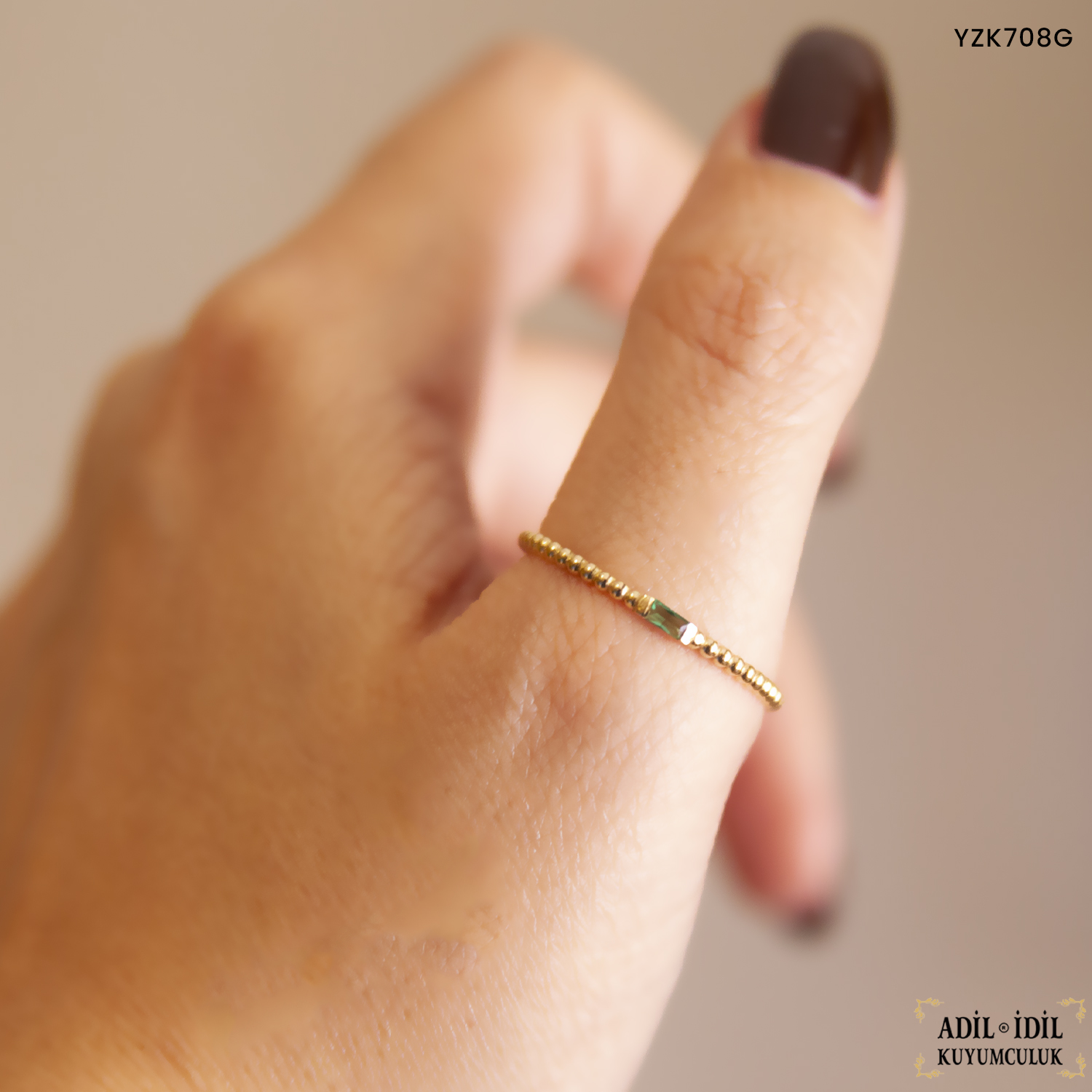 Yeşil Taşlı Altın Eklem Yüzüğü