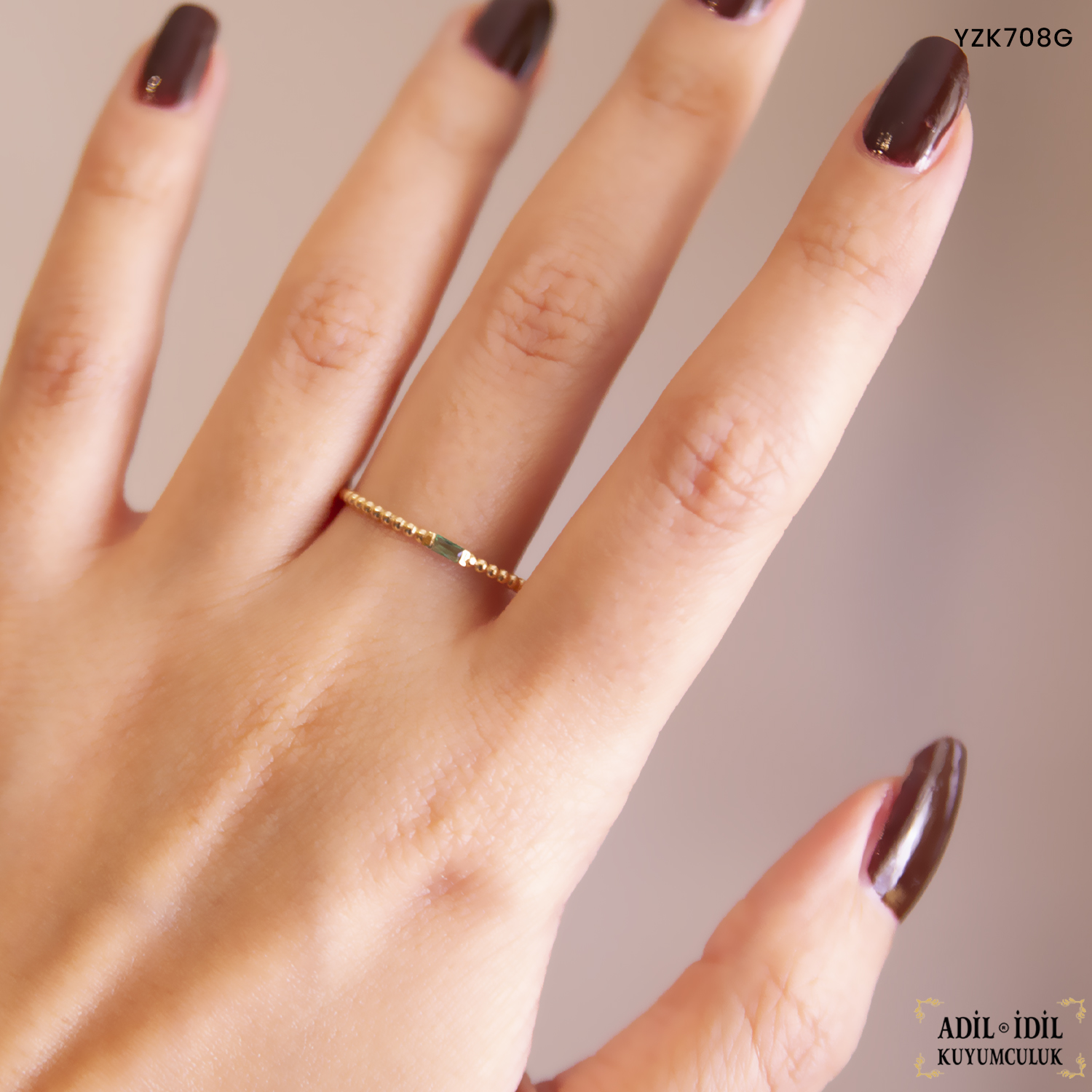 Yeşil Taşlı Altın Eklem Yüzüğü