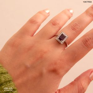 Taş Çerçeveli Renkli Yüzük